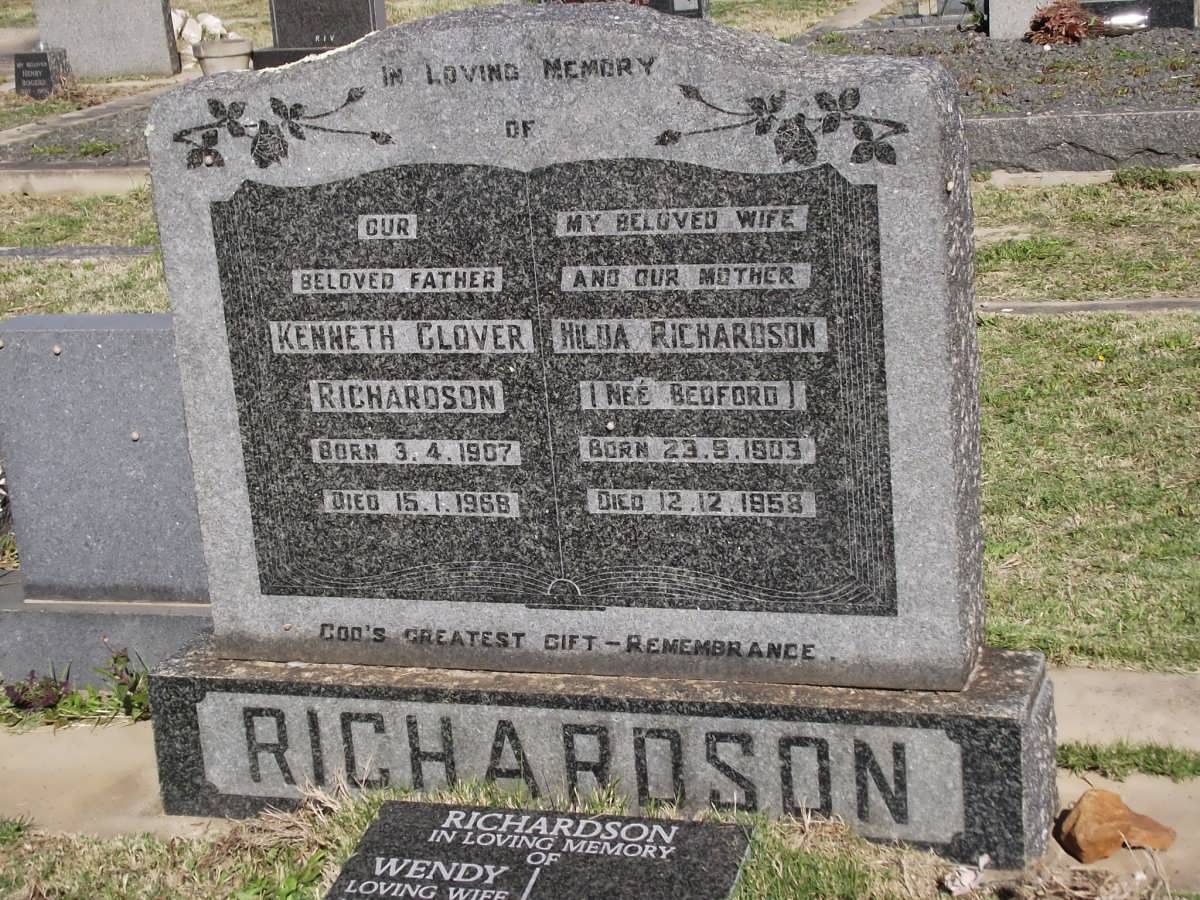 RICHARDSON Kenneth Glover 1907-1968 & Hilda BEDFORD 1903-1958