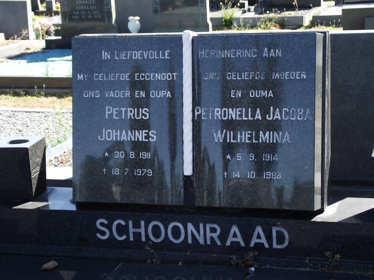 SCHOONRAAD Petrus Johannes 1911-1979 & Petronella Jacoba Wilhelmina 1914-1988