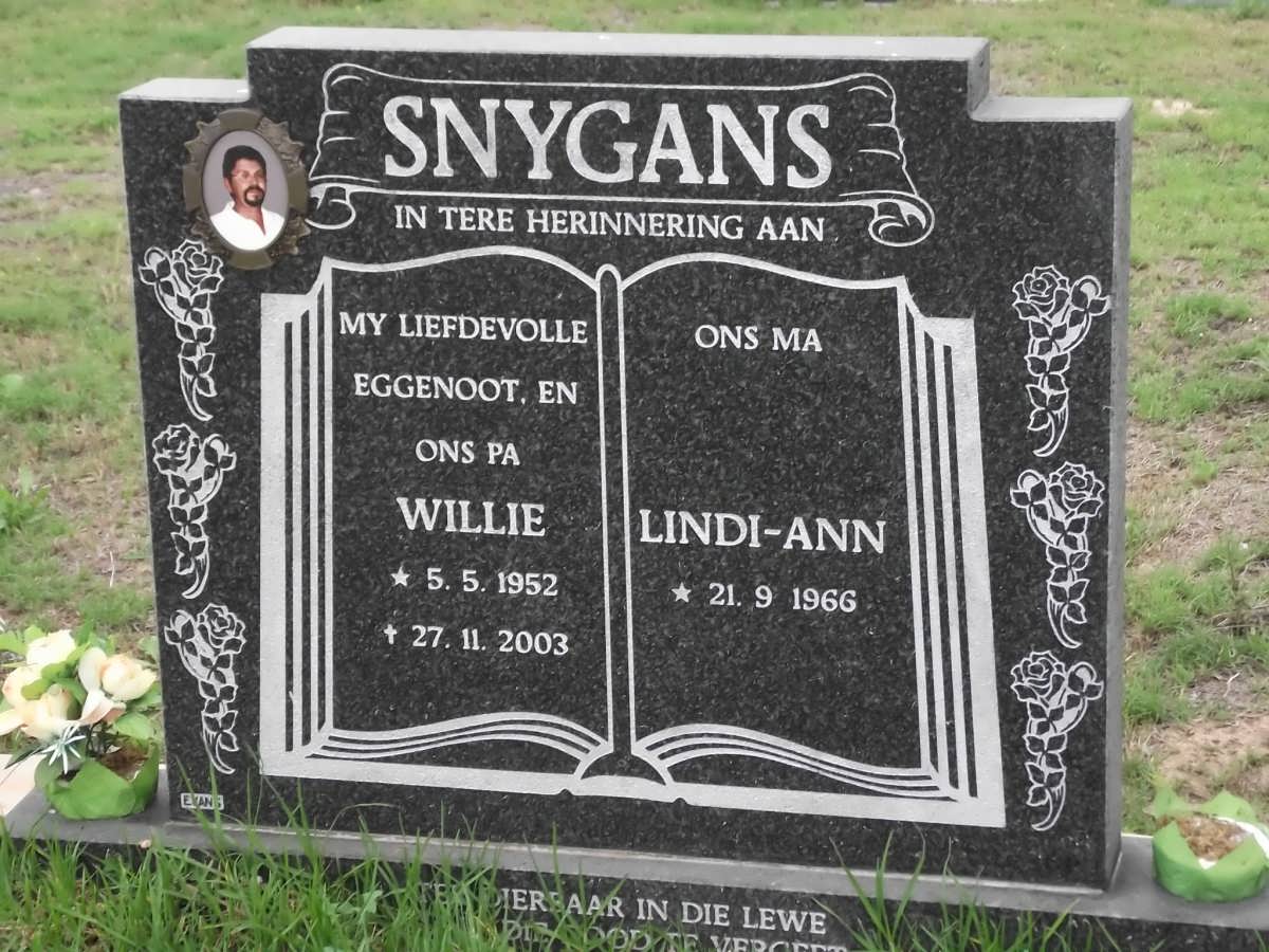 SNYGANS Willie 1952-2003 & Lindi-Ann 1966-