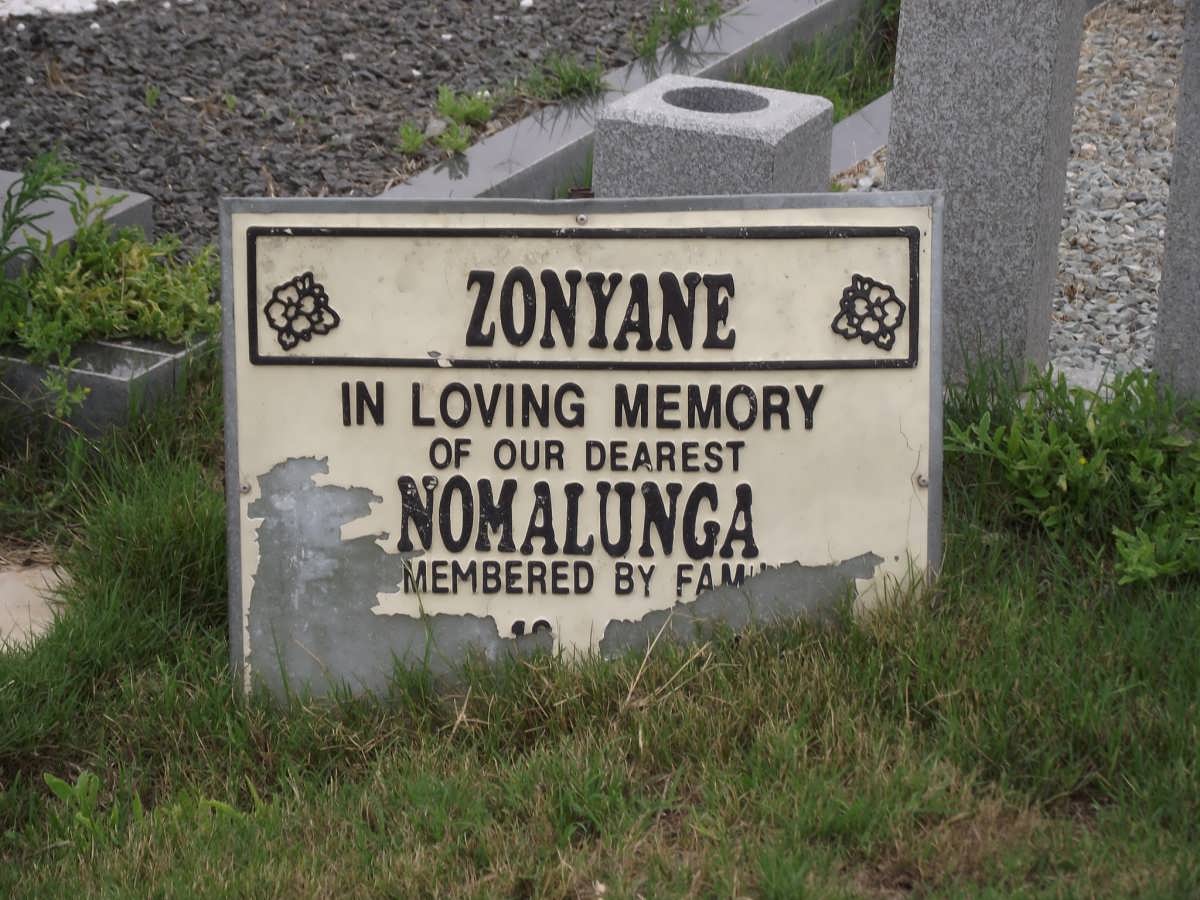 ZONYANE Nomalunga