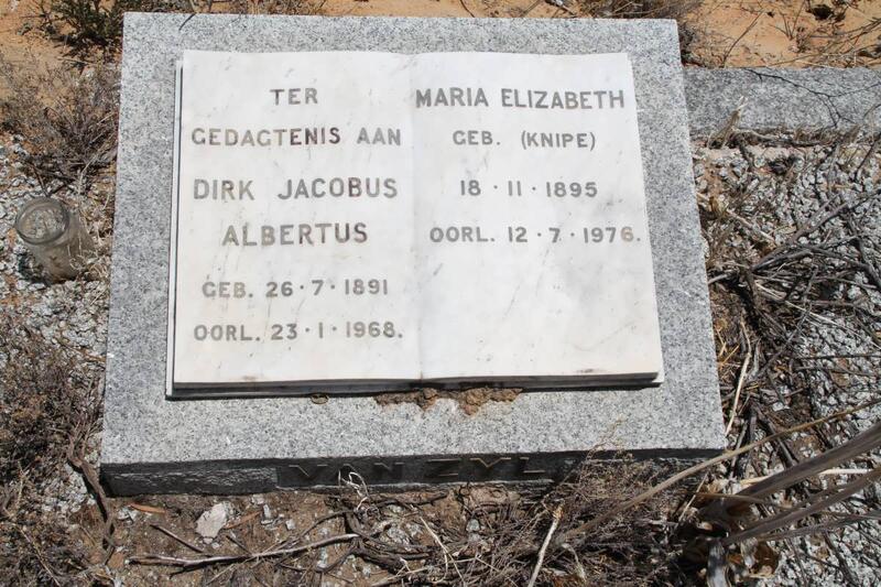 ZYL Dirk Jacobus Albertus, van 1891-1968 & Maria Elizabeth KNIPE 1895-1976