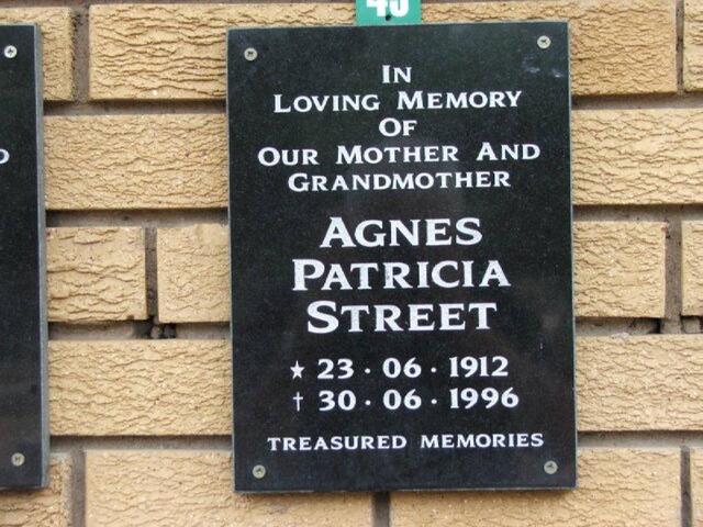 STREET Agnes Patricia 1912-1996