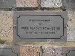 TOWNSEND Noel Gladys 1921-1999
