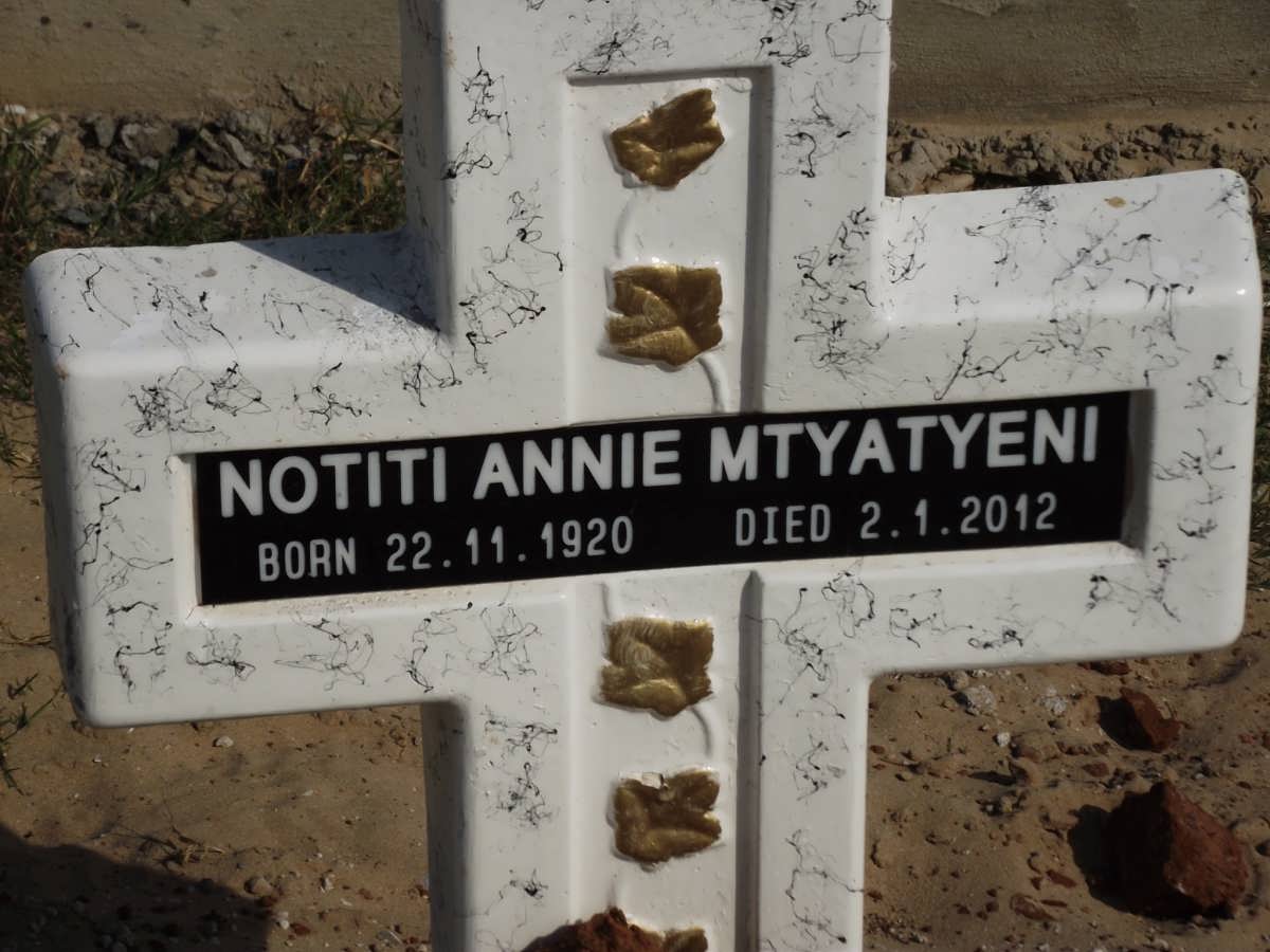 TYATYENI Notiti Annie 1920-2012