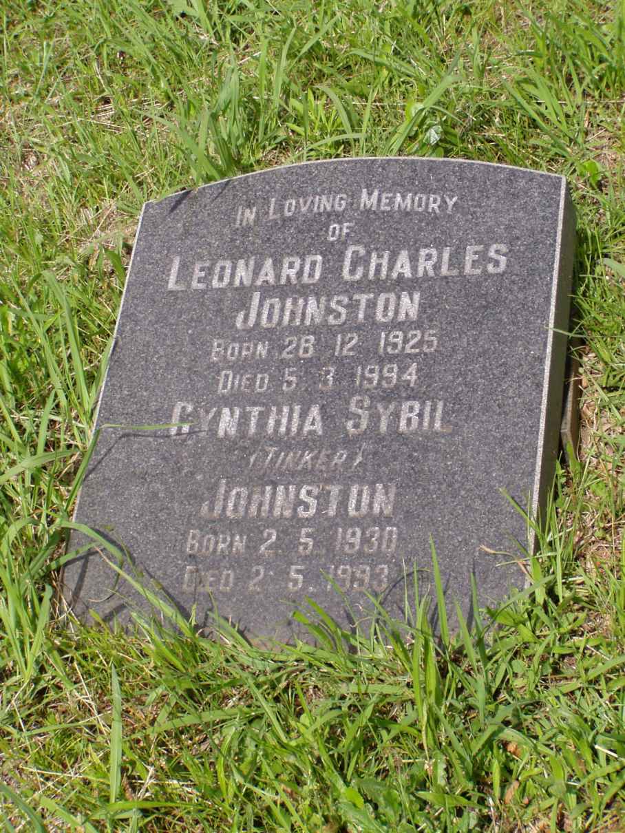 JOHNSTON Leonard Charles 1925-1994 & Cynthia Sybil TINKER 1930-1993