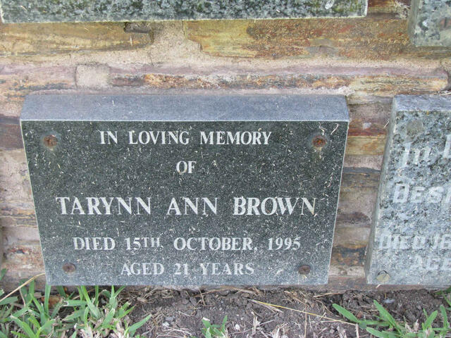 BROWN Tarynn Ann -1995
