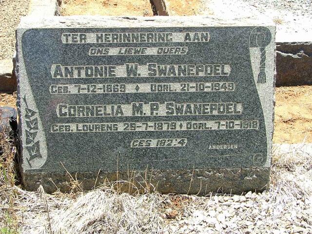 SWANEPOEL Antonie W. 1869-1949 & Cornelia M.P. LOURENS 1879-1918