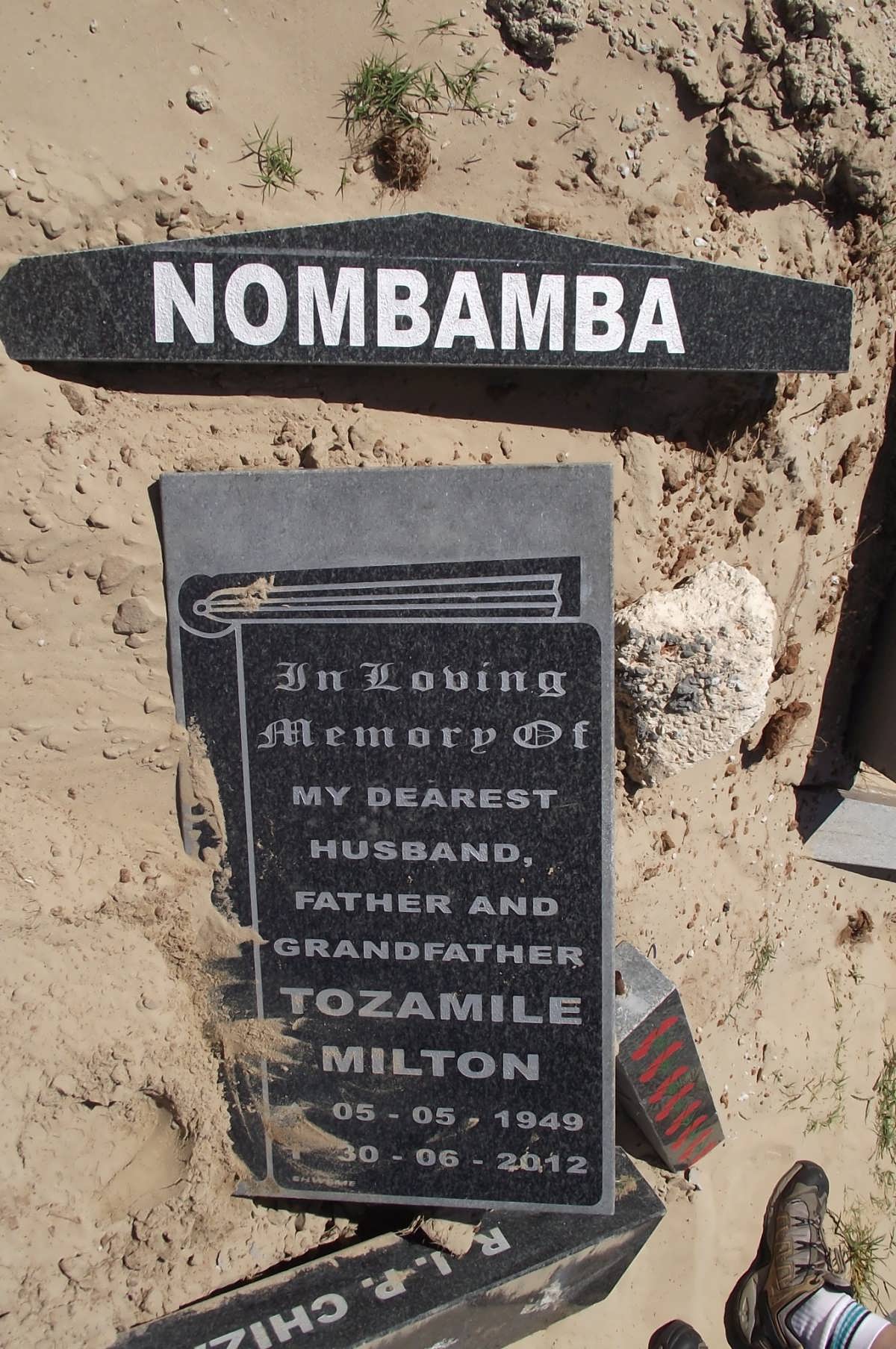 NOMBAMBA Tozamile Milton 1949-2012