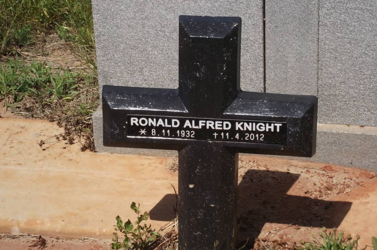 KNIGHT Ronald Alfred 1932-2012