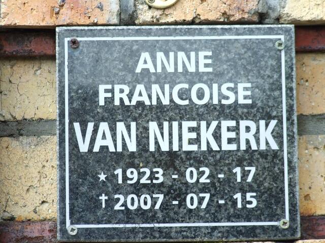 NIEKERK Anne Francoise, van 1923-2007