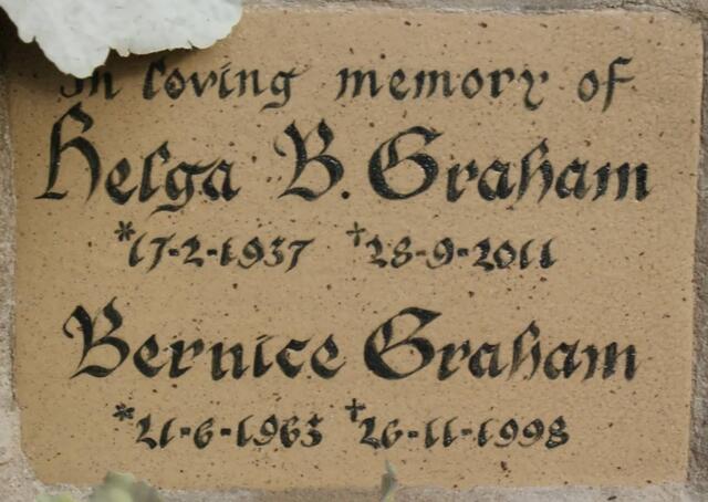 GRAHAM Helga B. 1937-2011 :: GRAHAM Bernice 1963-1998
