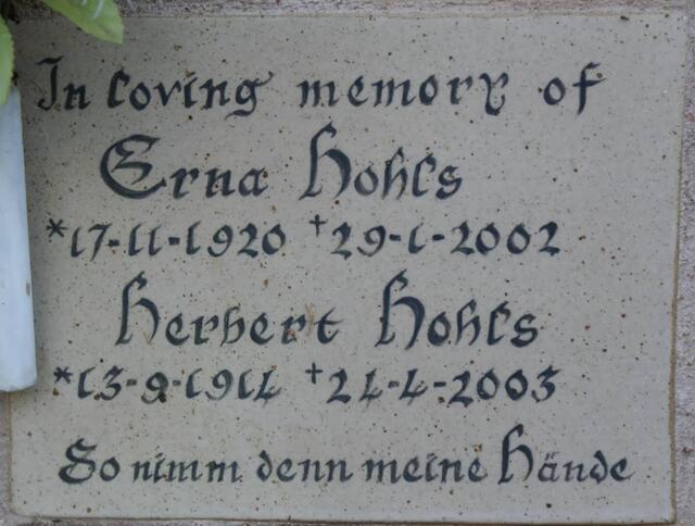 HOHLS Herbert 1914-2003 & Erna 1920-2002