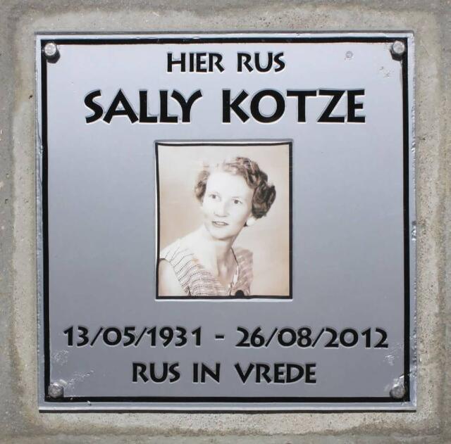KOTZE Sally 1931-2012