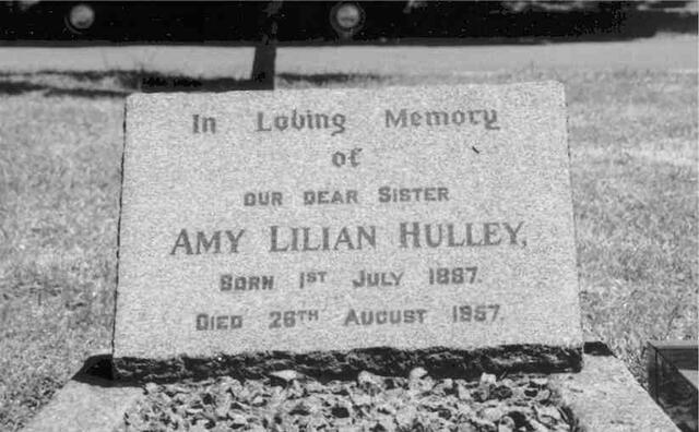 HULLEY Amy Lilian 1887-1957
