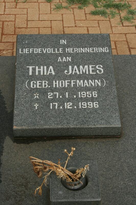 JAMES Thia nee HOFFMANN 1956-1996