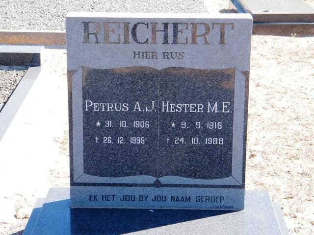 REIGHERT Petrus A.J. 1906-1995 & Hester M.E. 1916-1988