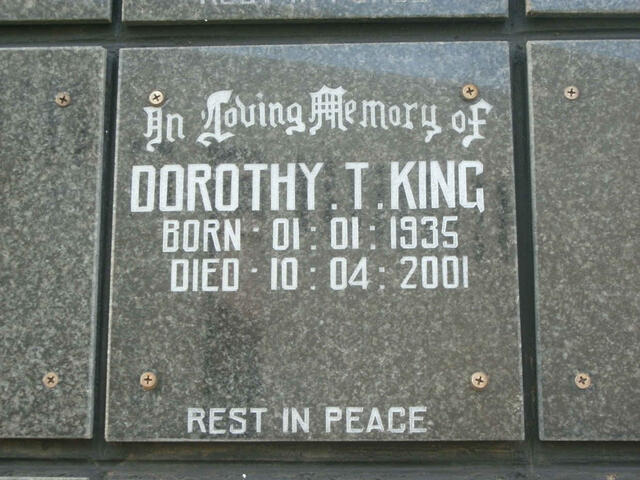 KING Dorothy T. 1935-2001