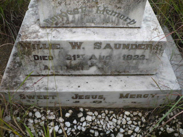 SAUNDERS Willie W. -1923