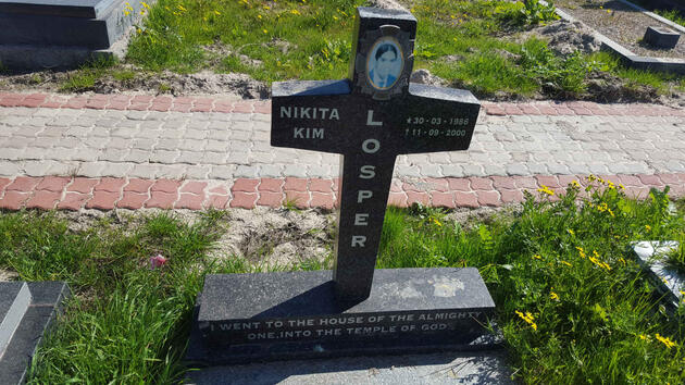 LOSPER Nikita Kim 1986-2000