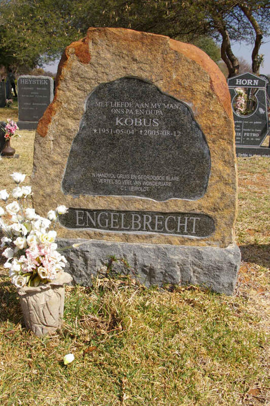 ENGELBRECHT Kobus 1951-2005