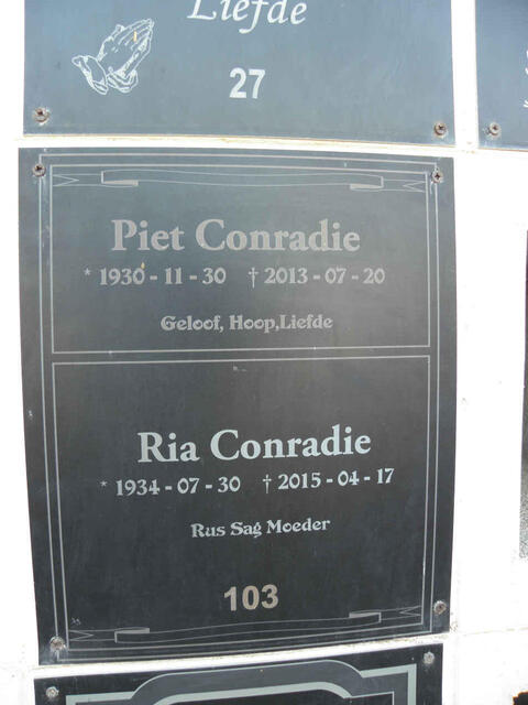 CONRADIE Piet 1930-2013 & Ria 1934-2015