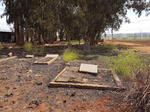 Gauteng, HEIDELBERG district, Meyerton, Daleside, Witkop 180_2, Slangfontein farm cemetery
