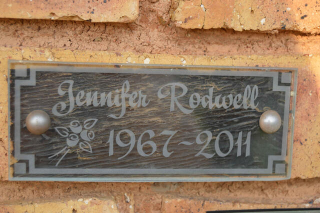 RODWELL Jennifer 1967-2011