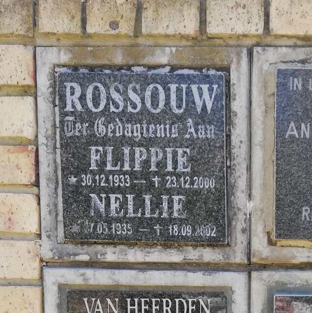 ROSSOUW Flippie 1933-2000 & Nellie 1935-2002