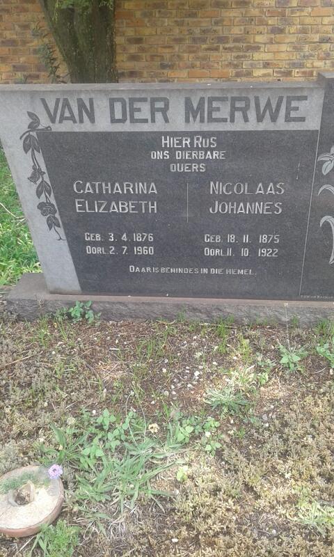 MERWE Nicolaas Johannes, van der 1875-1922 & Catharina Elizabeth 1876-1960
