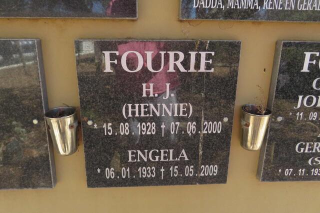 FOURIE H.J. 1928-2000 & Engela 1933-2009