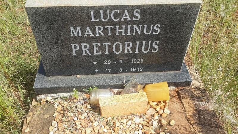 PRETORIUS Lucas Marthinus 1926-1942