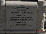 ZYL Petrus Abraham, van 1872-1949 & Martha Magdalena VAN ECK 1876-1940