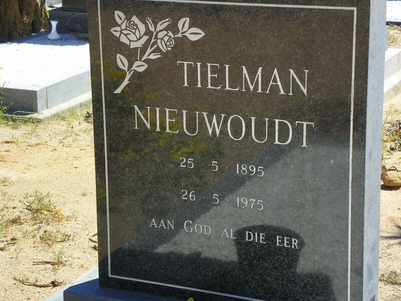 NIEUWOUDT Tielman 1895-1975