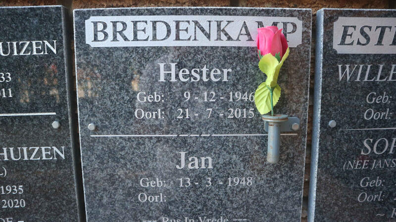 BREDENKAMP Jan 1948- & Hester 1946-2015