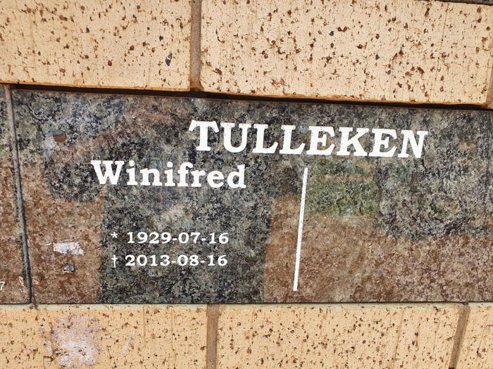 TULLEKEN Winifred 1929-2013