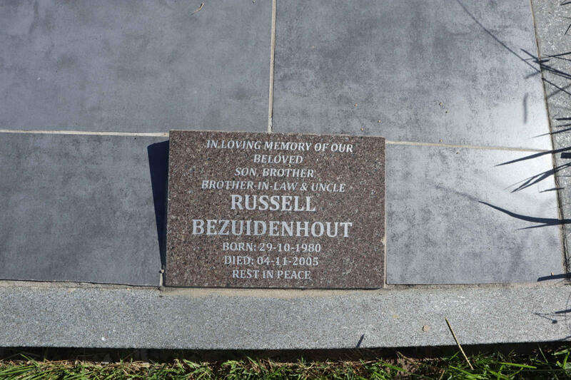BEZUIDENHOUT Russell 1980-2005