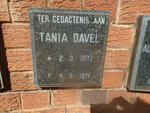 DAVEL Tania 1977-1977