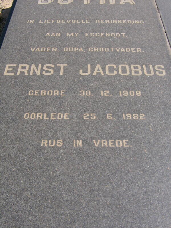 BOTHA Ernst Jacobus 1908-1982 & Catharina Maria JACOBZ 1910-2002