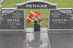 PIENAAR Pieter 1944-2006 & Evelyn 1947-