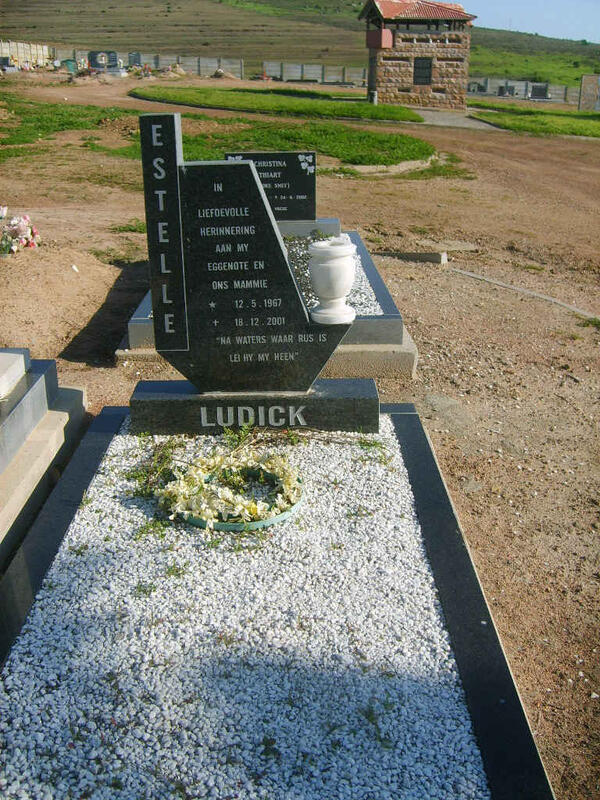 LUDICK Estelle 1967-2001
