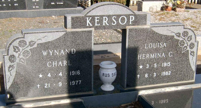 KERSOP Wynand Charl 1916-1977 & Louisa Hermina C. 1915-1982