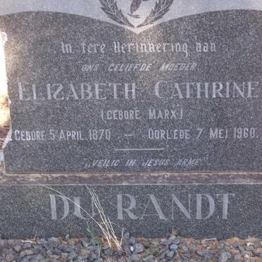 R - Vanne :: Surnames - R