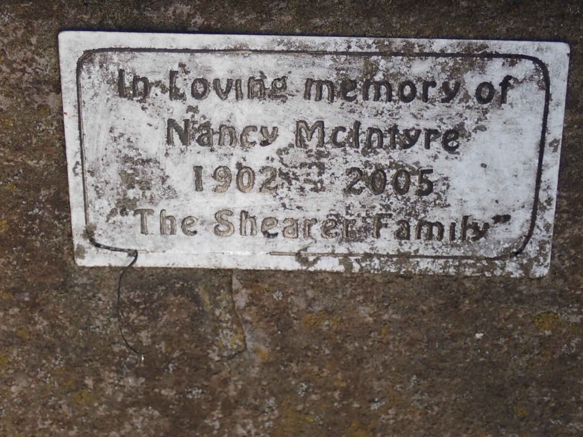 MCINTYRE Nancy 1902-2005