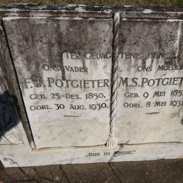 POTGIETER F.J. 1850-1930 &amp; M.S. 1857-1931