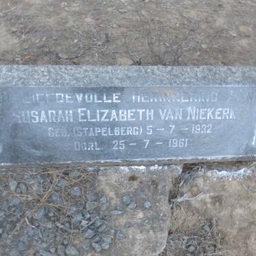 STAPELBERG :: VAN NIEKERK