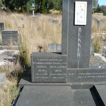 BEKKER Stephanis Theunis 1893-1956 &amp; Aletta J. Elizabeth VAN VUUREN 1900-1965