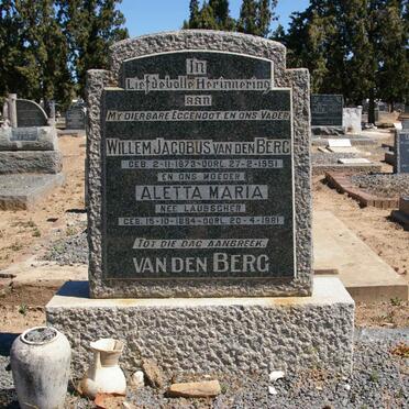 BERG Willem Jacobus, van den 1873-1951 &amp; Aletta Maria LAUBSCHER 1884-1981