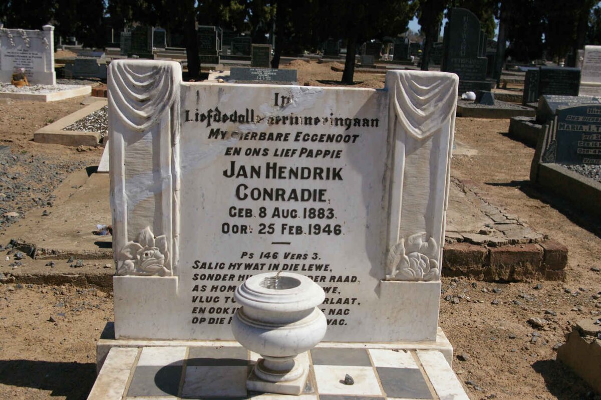 CONRADIE Jan Hendrik 1883-1946 &amp; Johanna Elizabeth VAN VEYEREN 1887-1953