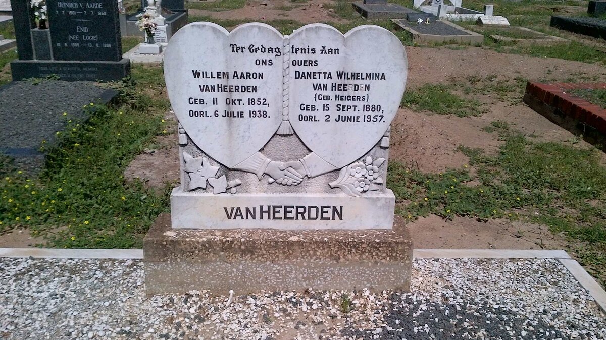 HEERDEN Willem Aaron, van 1852-1938 &amp; Danetta Wilhelmina HEIGERS 1880-1957