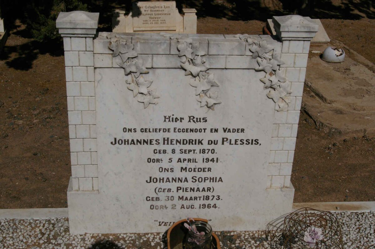PLESSIS Johannes Hendrik, du 1870-1941 &amp; Johanna Sophia PIENAAR 1873-1964